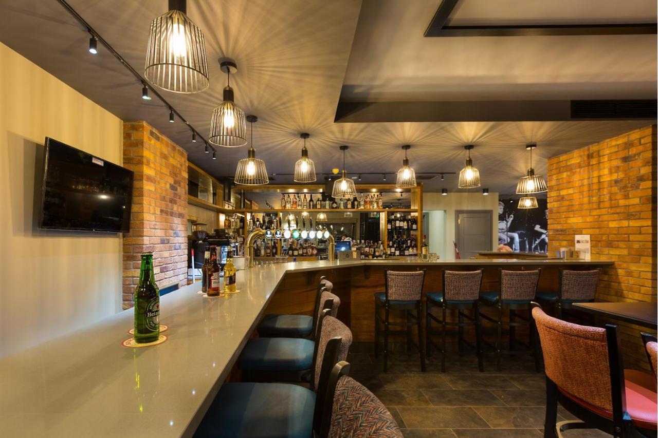 Castle Varagh Hotel & Bar Castlepollard 外观 照片